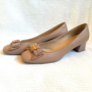 Ferragamo My Muse Pumps - Amaretti